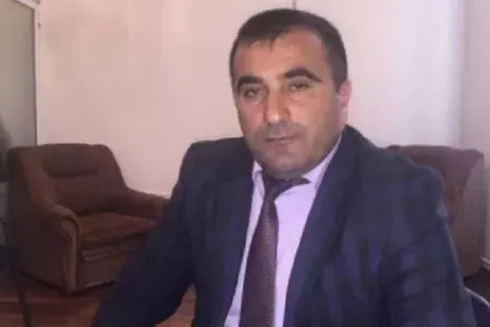 İşdən çıxarılan müəllim 271 min pul “atıb”