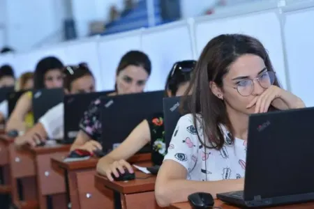Müəllimlərin sertifikatlaşdırma imtahanları başladı