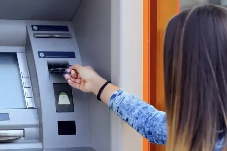 Bankomat istifadəçilərinə vacib - XƏBƏRDARLIQ