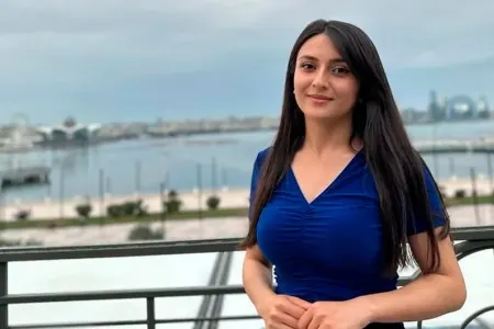 60 bal toplayan müəllim bu məktəbdə işləyir