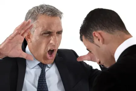 Müdirlər işdə niyə qışqırır? - Alimlər səbəbini açıqladı