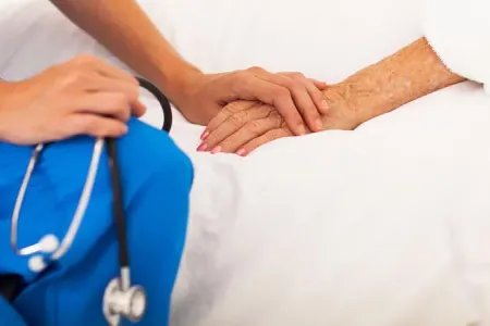 Saxta diplomla 20 il psixiatr işlədi