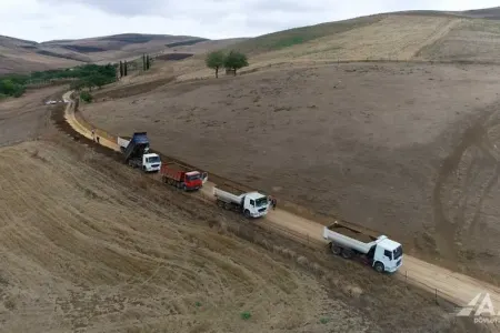 Bu yollar yenidən qurulur