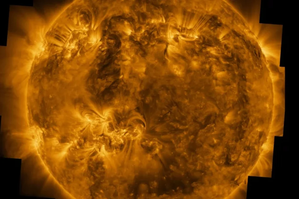 Günəşdə güclü partlayış baş verdi