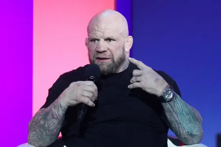 MMA döyüşçüsü islamı qəbul etdi