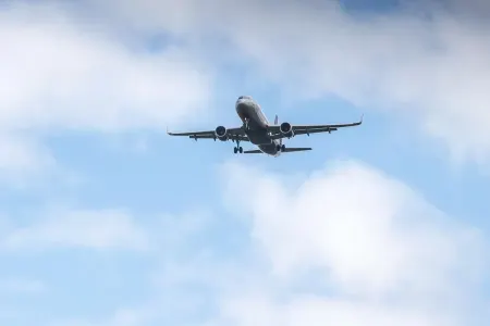 İran hava məkanının bağlı qalma müddəti uzadıldı
