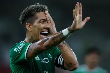 "Beşiktaş" braziliyalı futbolçunu transfer edir