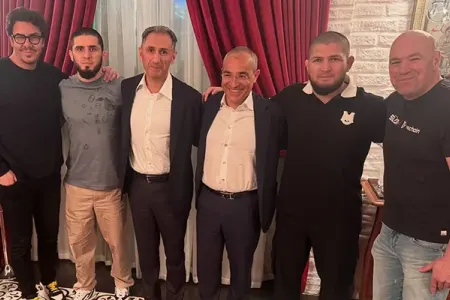 Həbib azərbaycanlı nazirlərlə bir arada 