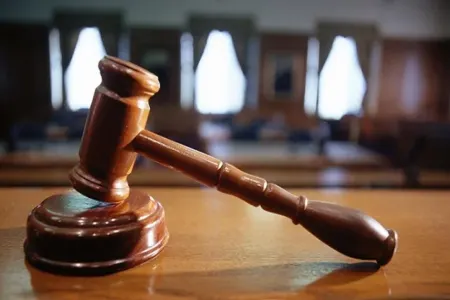 Partiya üzvləri ofisiantı döydülər: - 3 nəfər həbs olundu