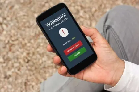 "Mobil cihazlarda zərərli proqramlar bank təhlükəsizliyini təhdid edir"