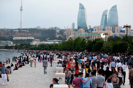 Bakıda dost digər dostunun arvadını qaçırdı