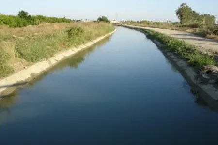 Füzulidə həkimin məktəbli oğlu kanalda batdı