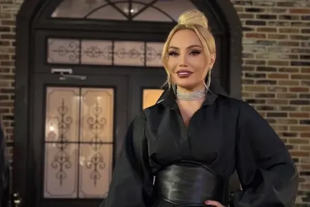 "Heç Amerika və Avropada belə qiymətə ev və villalar yoxdur" - Nura Suri