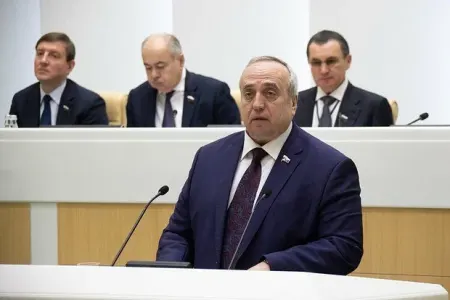 Rus deputat Ermənistana buraxılmadı
