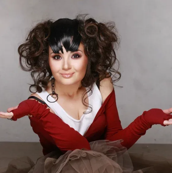 Aysel Teymurzadə TANINMAZ HALDA - FOTOLAR