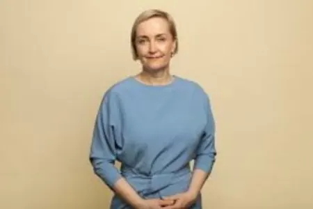 Təhsil naziri səkkizi dördə vura bilmədi