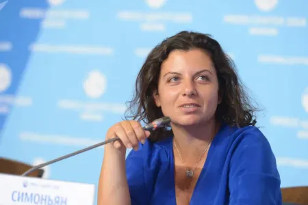 Simonyan Paşinyanı təhqir etdi