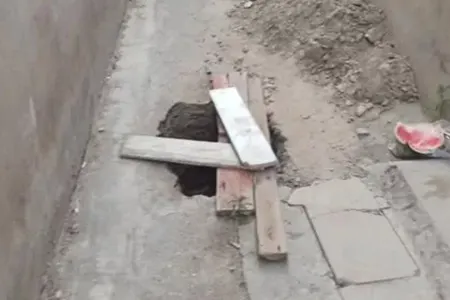 Suraxanıda daha bir yolun çökmə təhlükəsi var - FOTO