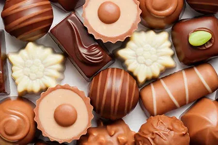 Səhər acqarına şokolad yeyənlərin diqqətinə!