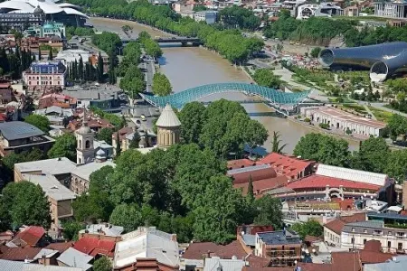 Azərbaycanlılar və ermənilər bu ölkədən - ÇIXARILDI