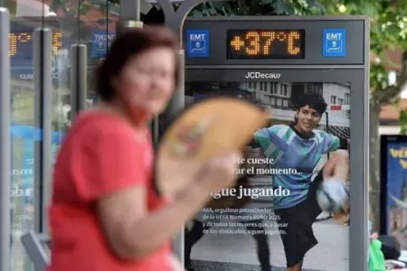 İstilər faciəyə səbəb oldu - Ölənlər var