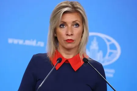 Zaxarova rusdilli məktəblərin bağlanacağı xəbərinə - REAKSİYA VERDİ