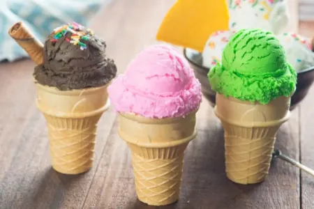 Rəngli dondurmaların gizli - TƏHLÜKƏSİ