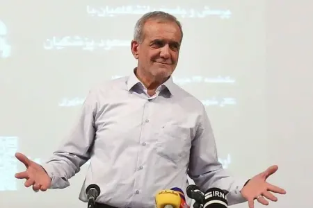 Pezeşkian Əhəməni simvollarını paylaşdı