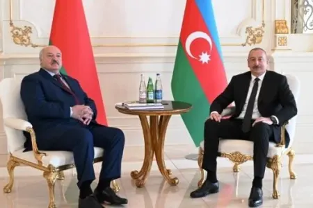 İlham Əliyev Lukaşenkonu təbrik etdi