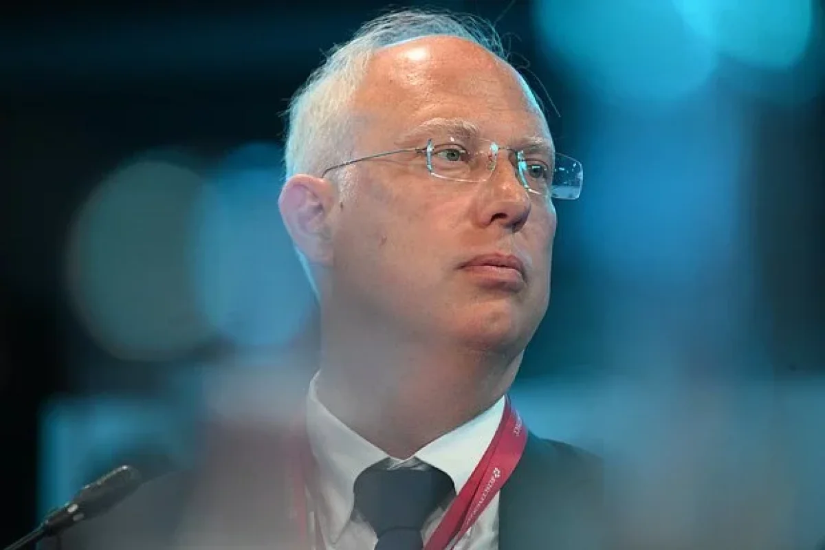 Baydenin rəvayətlərinə qulaq asmayın - Dmitriyev