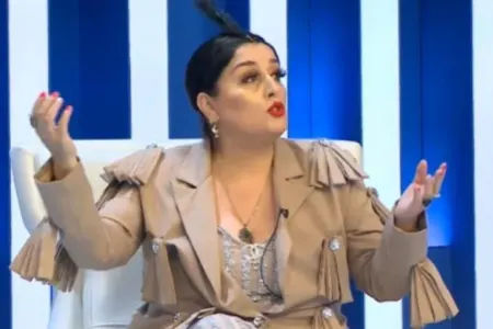 "Anama nifrətlə baxırdım"