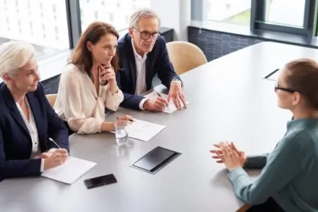 İş axtaranlara ŞAD XƏBƏR – Rus dili tələbi aradan QALXIR...