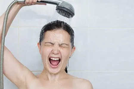 Soyuq duşun əsas FAYDALARI