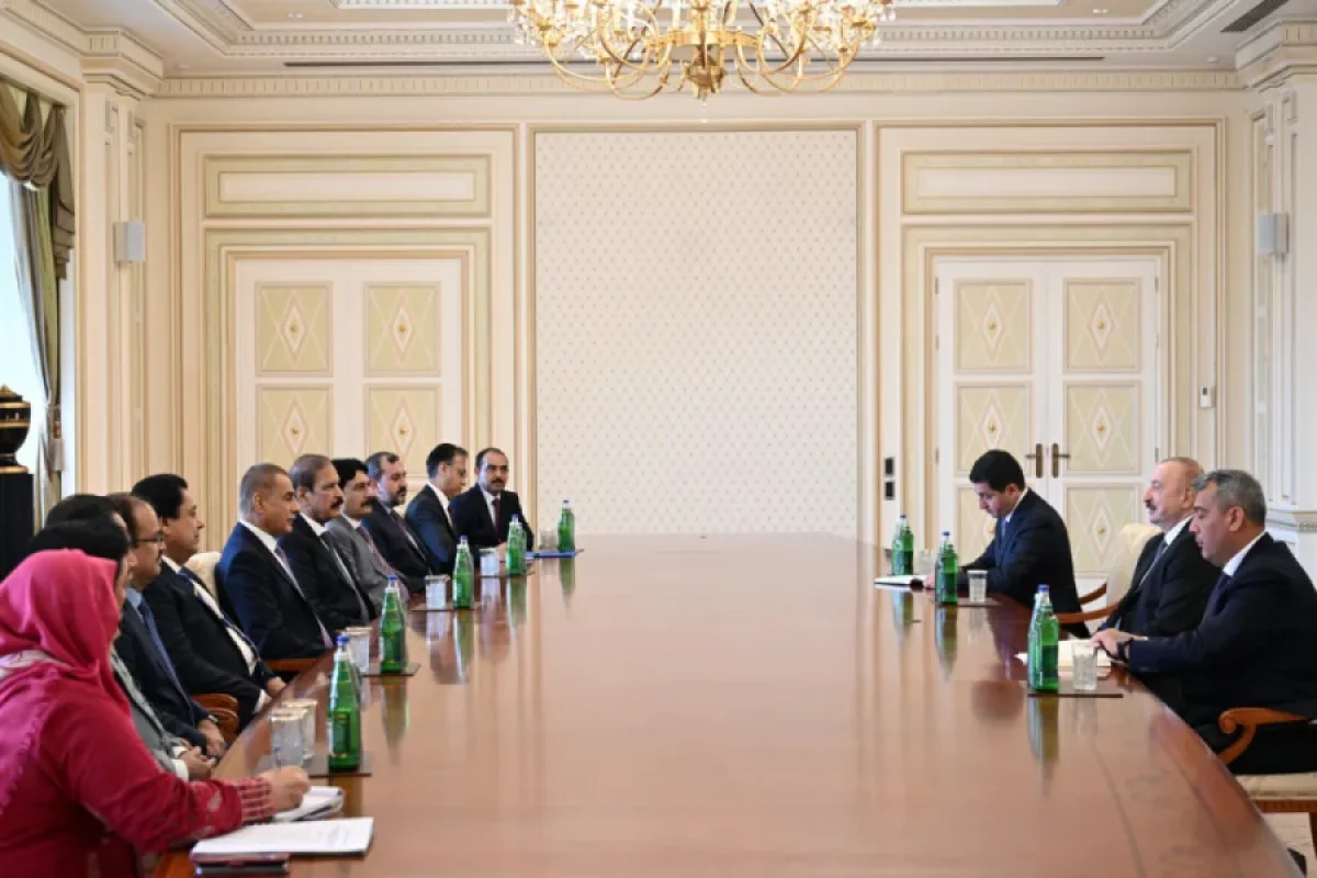 İlham Əliyev Pakistan Milli Assambleyası sədrini qəbul edib