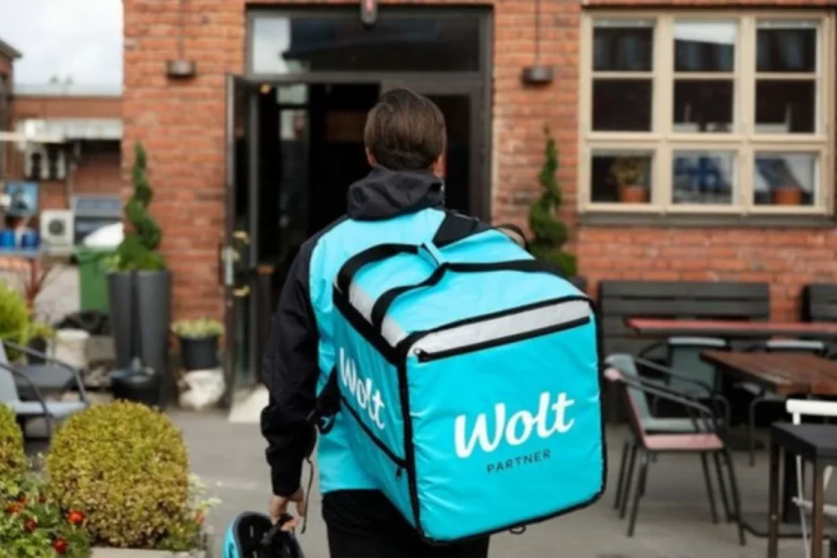 Bakıda kuryerlər "Wolt"u boykot edir