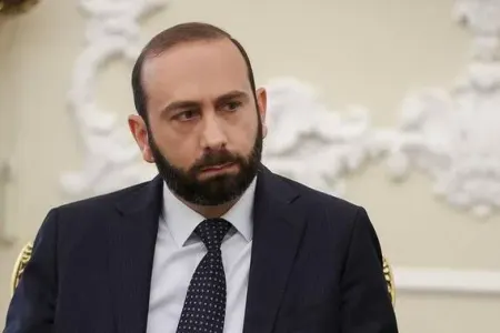 Mirzoyan: Ermənistan sülhə sadiqdir