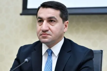 "Sülh sazişinin qüvvəyə minməsi üçün son addım lazımdır" - Hikmət Hacıyev