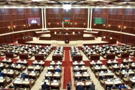 TƏCİLİ! Pensiya yaşı artırıldı - — Yeni QƏRAR