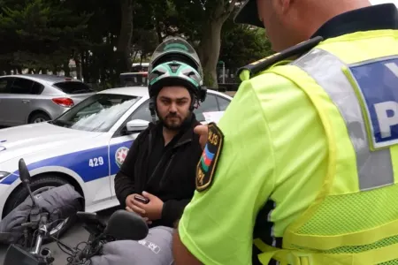Polis motokuryerlərə nəzarəti gücləndirdi - VİDEO