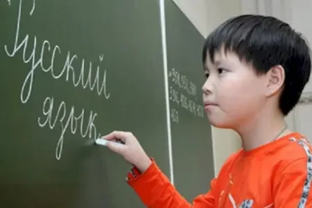 Azərbaycanda əhalinin neçə faizi rusca danışır?