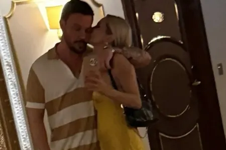 Ece Erken və Sinan Akçıl ayrıldı