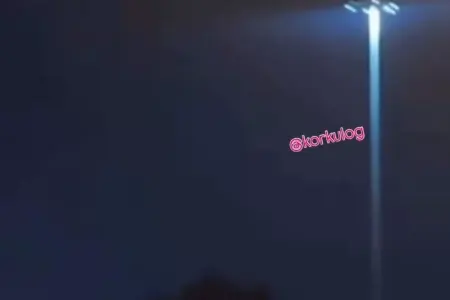 Səmada UFO görüldü: - İnsanlar təşvişdə...+ Video