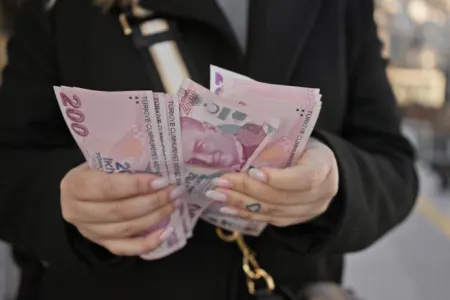 Qısa müddətli əmanətlərə daha çox vergi gəlir