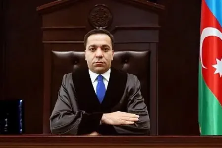 Sabiq hakim kassasiya şikayəti verdi