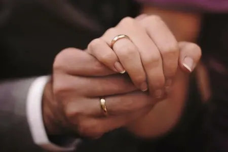 Evlilik təklifi alan turist insult keçirdi