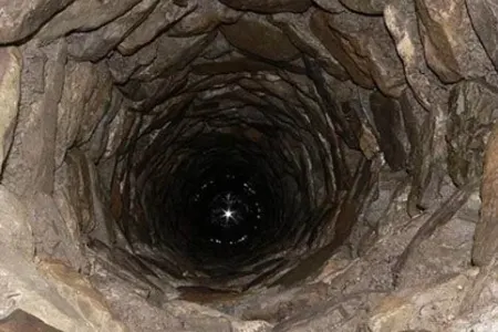 Quyudan su götürmək istəyərkən öldü