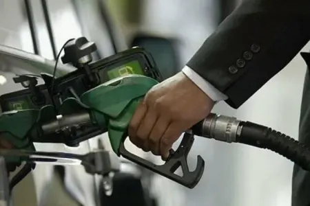 Ötən ay benzin satışından gəlir 18 faizdən çox artdı