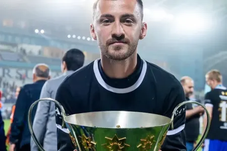 Cica "Qarabağ"dan getdi