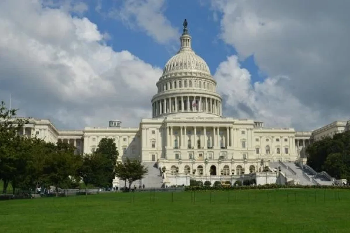 Ağ evdən sərt hücum: - Tramp təzyiqi artırır