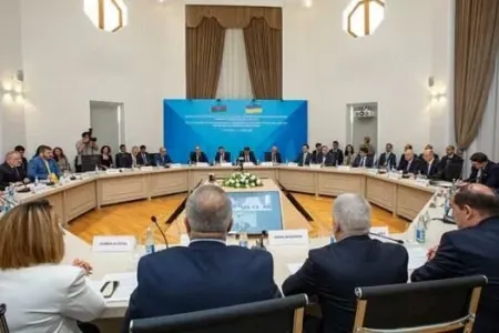 Bakıda Azərbaycanla Ukrayna arasında mühüm iclas...